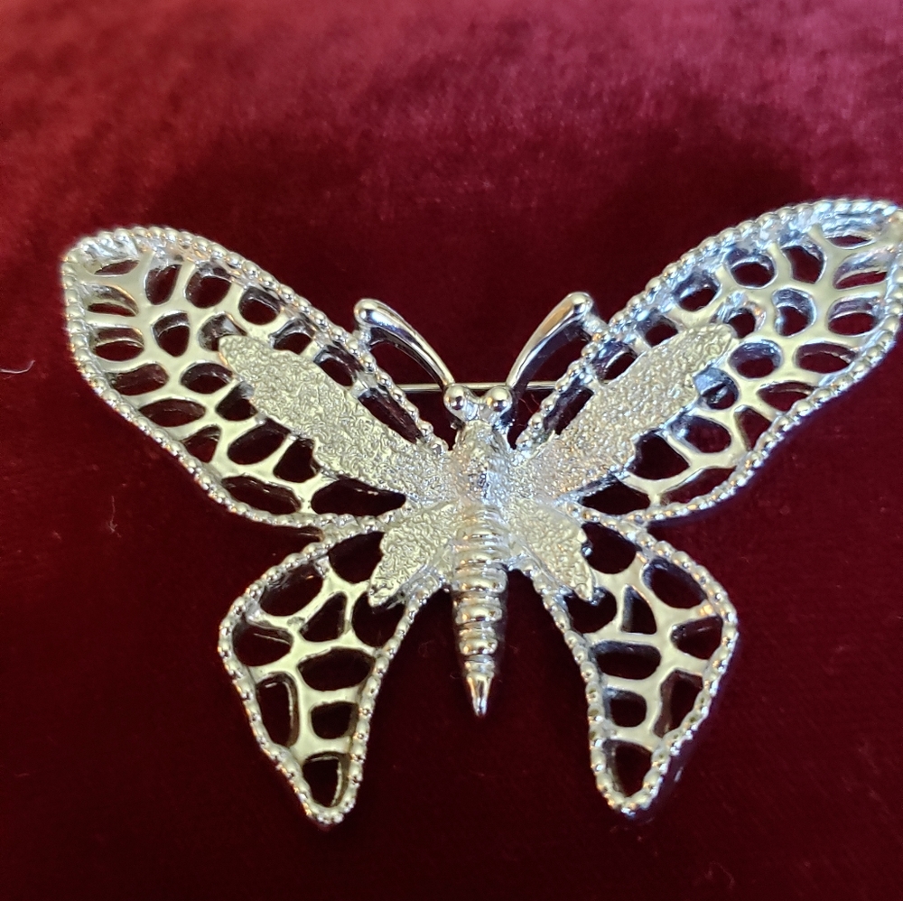 Sarah Coventry Silver Butterfly